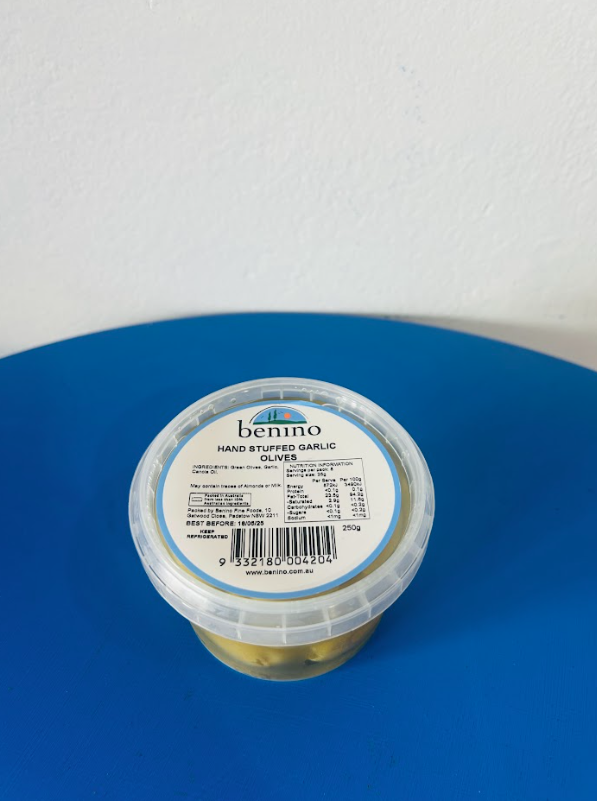 Benino Garlic Olives