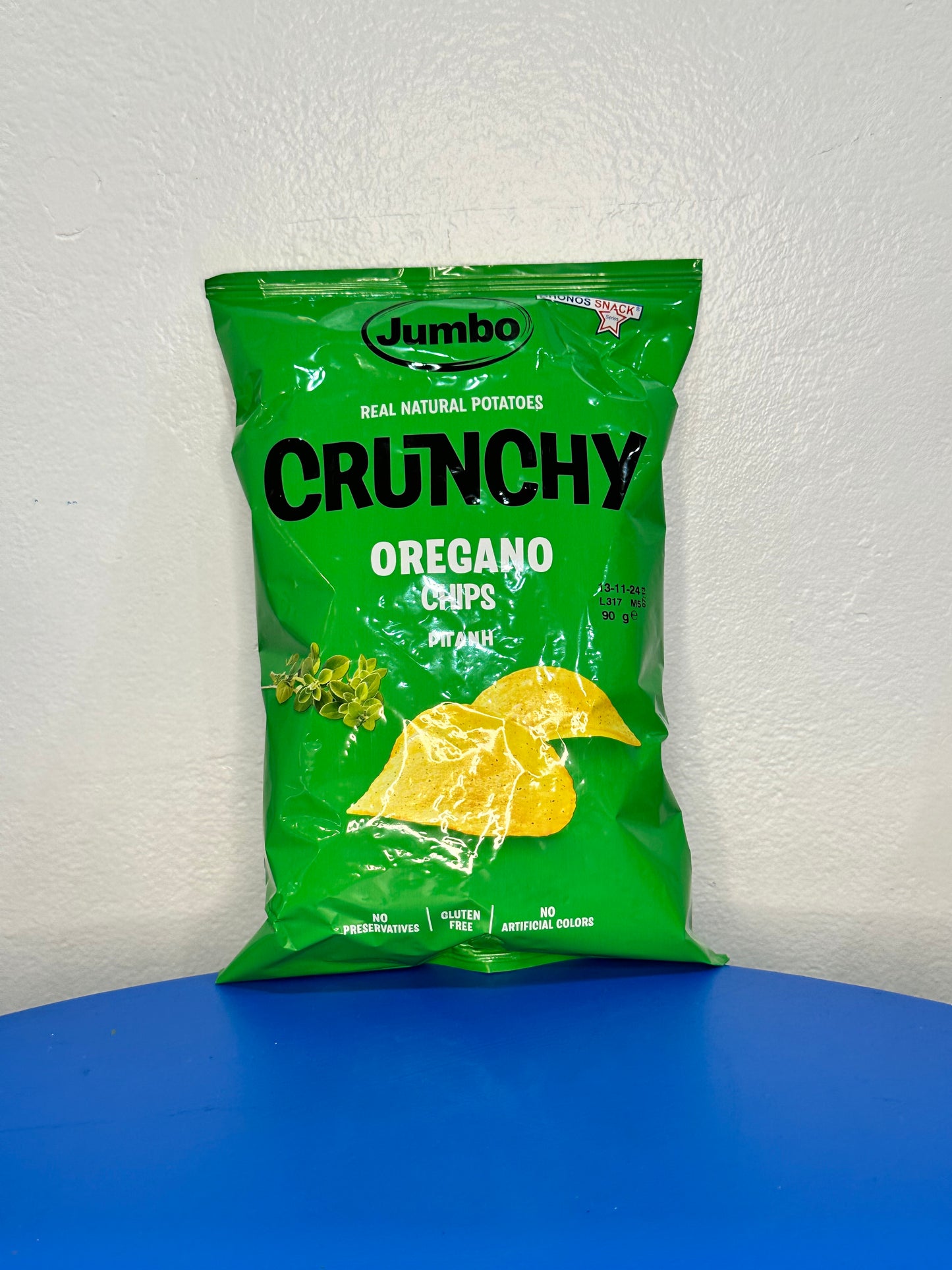 Crunchy Oregano Chips